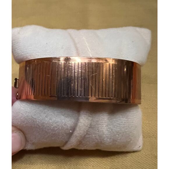 MCM Renoir raised leaf design copper hinge clamper style bracelet signed estate - Picture 4 of 8